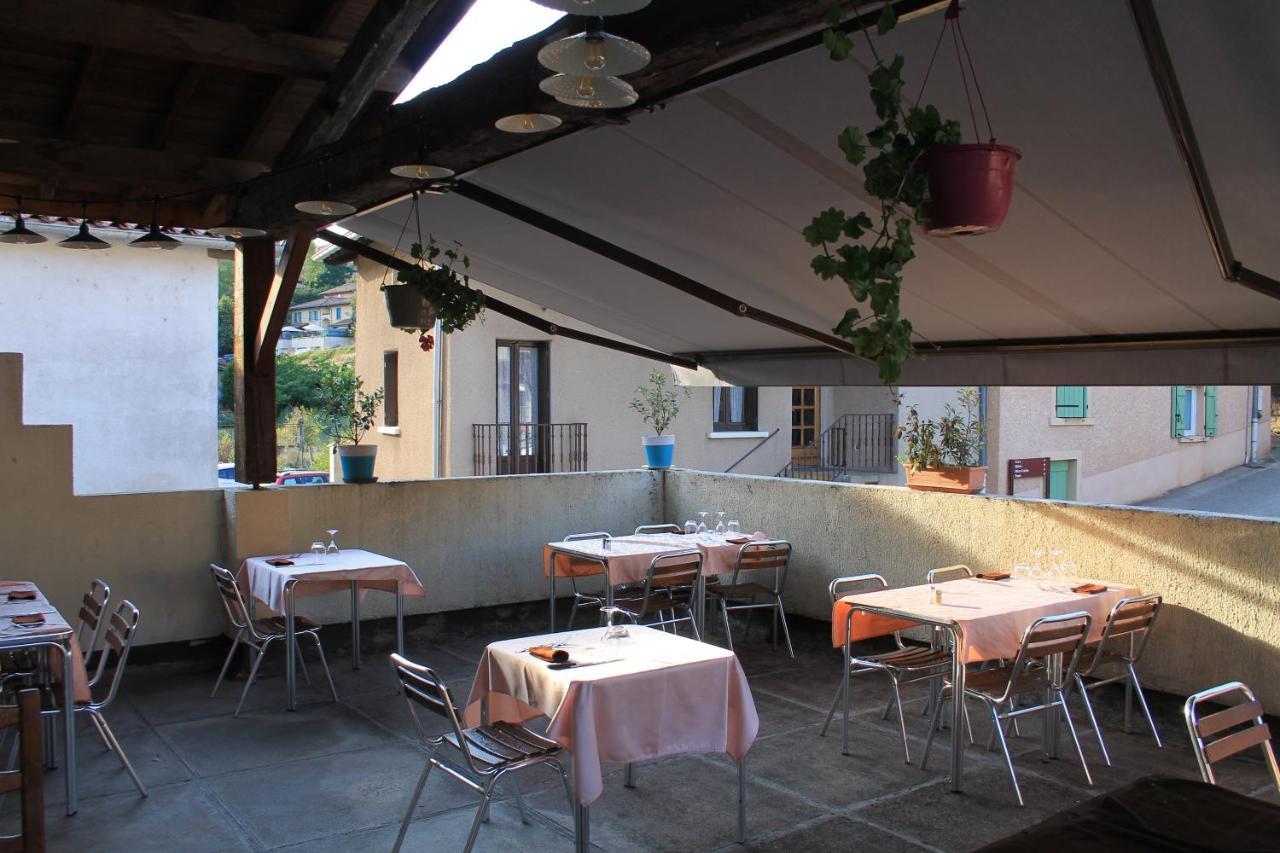 Hotel Restaurant Le Saint Clement Экстерьер фото
